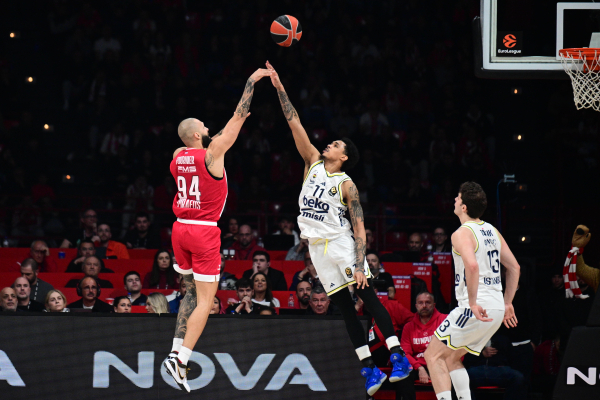 Final Four 2026: Οι 12αδες Ολυμπιακού και Φενέρμπαχτσε για τον ημιτελικό