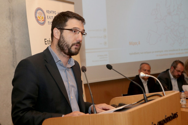 Ηλιόπουλος για το επεισόδιο στη Χίο: Τα στελέχη της ΝΔ έχουν μία δική τους αντίληψη για τα εργασιακά δικαιώματα