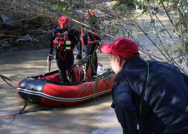 Τραγικό τέλος στην Κρήτη: Εντοπίστηκαν και οι τέσσερις σοροί της οικογένειας (pics+vid)