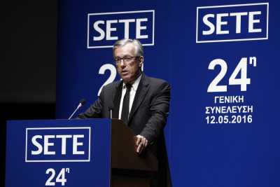 ΣΕΤΕ: 35 εκατ. αφίξεις και 20 δισ.ευρώ το 2021 ο νέος στόχος για τον τουρισμό