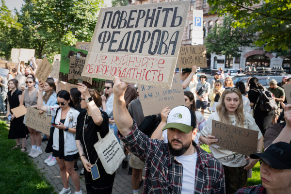 Ουκρανία: Αντιδράσεις για την καρατόμηση Φεντόροφ από το υπουργείο Άμυνας - Αναβρασμός σε κυβέρνηση και στρατό