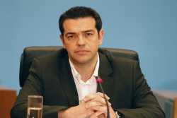 Τους πολιτικούς αρχηγούς ενημέρωσε ο Τσίπρας για τη συμφωνία