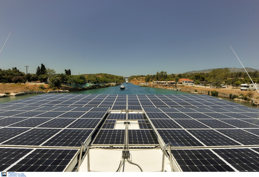 Επιδότηση 60% για φωτοβολταϊκά στις στέγες, πότε έρχεται το πρόγραμμα