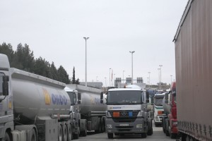 Απαγορεύεται και σήμερα η κυκλοφορία φορτηγών στις εθνικές οδούς