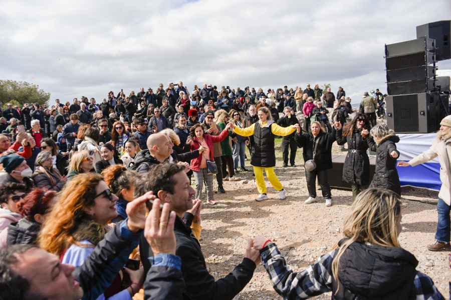 Καθαρά Δευτέρα στον Λόφο Φιλοπάππου με μουσική, χορό και γεύσεις της Σαρακοστής