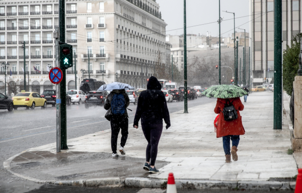 Έρχεται νέα επιδείνωση σε Αττική - Κόκκινος συναγερμός για καταιγίδες, χιόνια και θυελλώδεις ανέμους