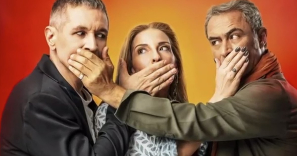 Αναστάτωση στην παράσταση Χειλάκη - Μαξίμου: Εισέβαλε η αστυνομία μετά τις φωνές ηθοποιού