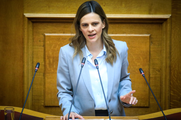 Αχτσιόγλου: Δεν αποκλείω να κερδίσει ο Τσίπρας τον Μητσοτάκη στις επόμενες εκλογές