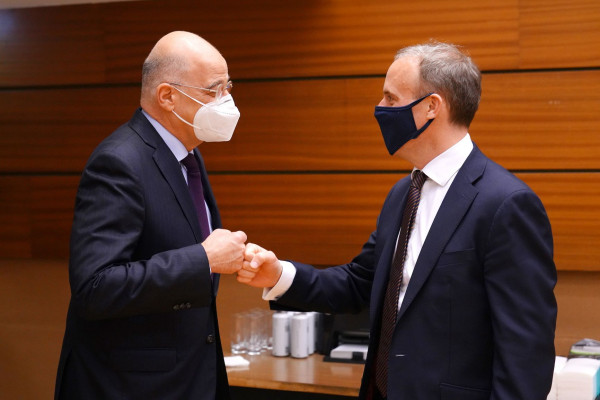 Ξεχωριστές συναντήσεις Δένδια με Γκουτέρες και Ραμπ για το Κυπριακό