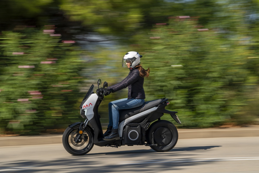 SEAT MÓ 125: Τελική τιμή μόλις 2.799 ευρώ