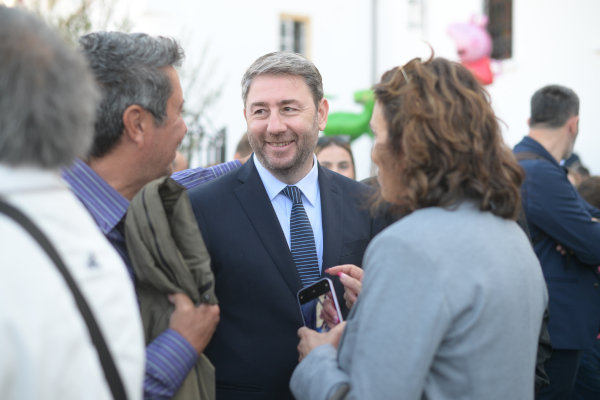 Η άνοδος του ΠΑΣΟΚ εκνευρίζει τη ΝΔ