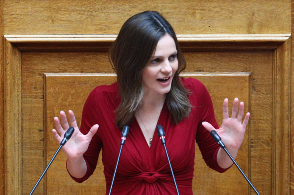 Έφη Αχτσιόγλου: Εν τέλει θα πρέπει να προχωρήσουμε με αυτούς που θέλουν, μπορούν και συμφωνούν