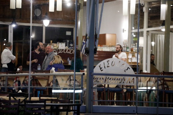 Βάρη: Αυτά είναι τα δύο θύματα της μαφιόζικης επίθεσης (video)