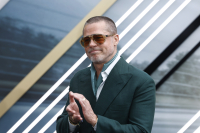 Στην Ύδρα ο Μπραντ Πιτ