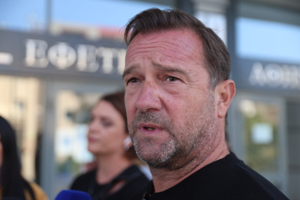 Νίκος Πλακιάς για κόμμα Καρυστιανού: Αυτό είναι το άφθαρτο και η κάθαρση;