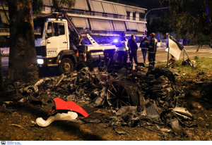 Βίντεο ντοκουμέντο από το τροχαίο στην Βούλα, η στιγμή που ο 19χρονος χάνει τον έλεγχο