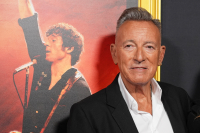 «Streets of Minneapolis»: O Μπρους Σπρίνγκστιν τραγουδάει για τα θύματα της ICE και όσους αντιστέκονται