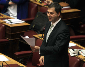 Θεοχάρης: Στηρίζουμε έμπρακτα όσους επλήγησαν από την κατάρρευση της Thomas Cook