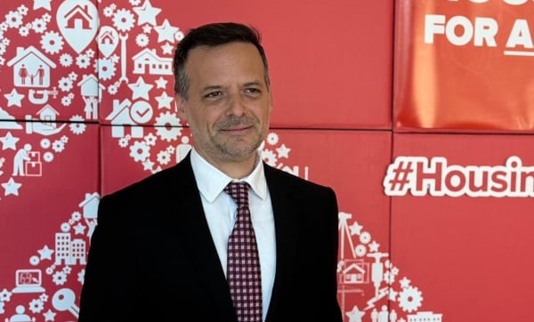 Χάρης Δούκας: Η στέγη είναι κοινωνικό αγαθό και όχι χρηματιστηριακό προϊόν
