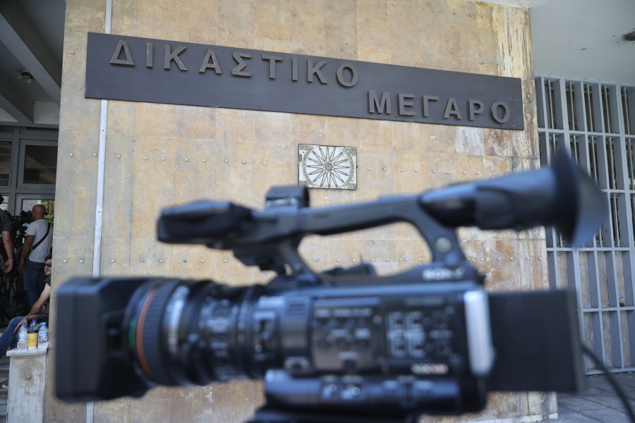 «Με έχει μαστιγώσει στο παρελθόν», καταδικάστηκε 50χρονος στη Θεσσαλονίκη που απείλησε ότι θα σφάξει τη μητέρα του