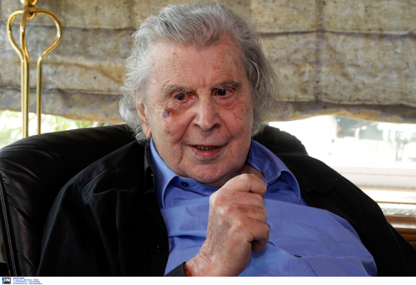 Η επιστολή του Νίκου Κουρή μετά το άνοιγμα της διαθήκης του Μίκη Θεοδωράκη - Γιατί θέλει να κάνει τεστ DNA (βίντεο)