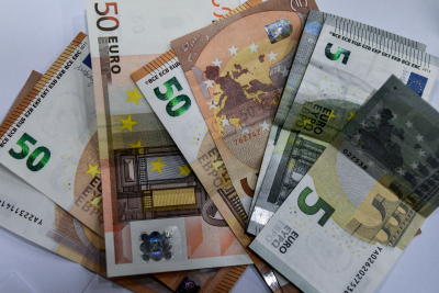 ΔΥΠΑ: Σήμερα οι πληρωμές για το επίδομα 300 ευρώ σε ανέργους ΟΑΕΔ