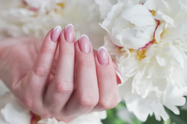 Οι πιο hot τάσεις στα νύχια που αξίζει να δοκιμάσεις τώρα