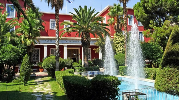 Τέμπη: Κλειστό το Πάντειο την Παρασκευή 28/2