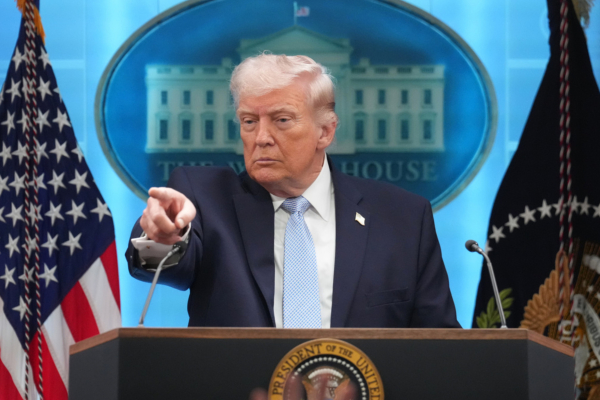 Τραμπ: «Ένας ολόκληρος πολιτισμός θα χαθεί απόψε», αν το Ιράν δεν κάνει συμφωνία