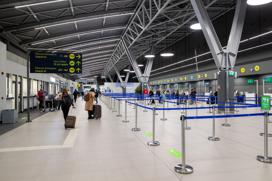 Αεροδρόμιο Μακεδονία: 59χρονος συνελήφθη δύο φορές σε λίγες ημέρες - Για επεισόδιο και για μαχαίρι