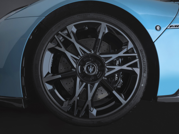 Η Bridgestone επιλέχθηκε ως αποκλειστικός συνεργάτης ελαστικών για το super sportscar Maserati MCPURA