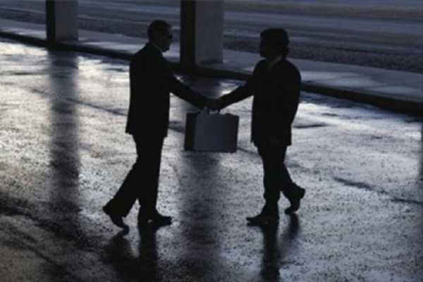 295 έλεγχοι έφεραν στο φως «μαύρες» καταθέσεις δημοσίων υπαλλήλων