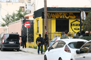 Δολοφονία 20χρονου στην Καλαμαριά: «Ντου» της Αστυνομίας σε σύνδεσμο του Άρη