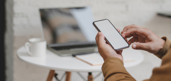 Σκλαβενίτης και efood ενώνουν τις δυνάμεις τους για τον κορονοϊό