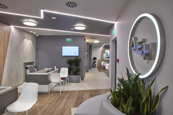 ΔΕΗ: Νέα φιλοσοφία και νέες υπηρεσίες που λύνουν τα χέρια των καταναλωτών