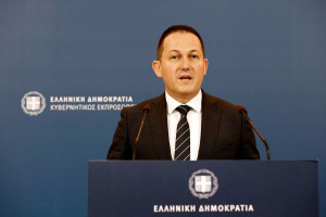 Πέτσας: Στη δημοσιότητα η λίστα με τα ποσά στα ΜΜΕ όταν ολοκληρωθούν οι πληρωμές