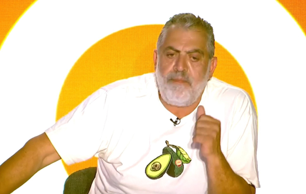 Κούλλης Νικολάου: Το «αντίο» στο Mega και τη «Γη της Ελιάς»