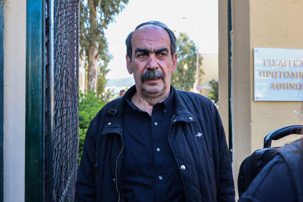 Στο εδώλιο του κατηγορουμένου ο «Φραπές» για απείθεια - Αναβολή στη δίκη του