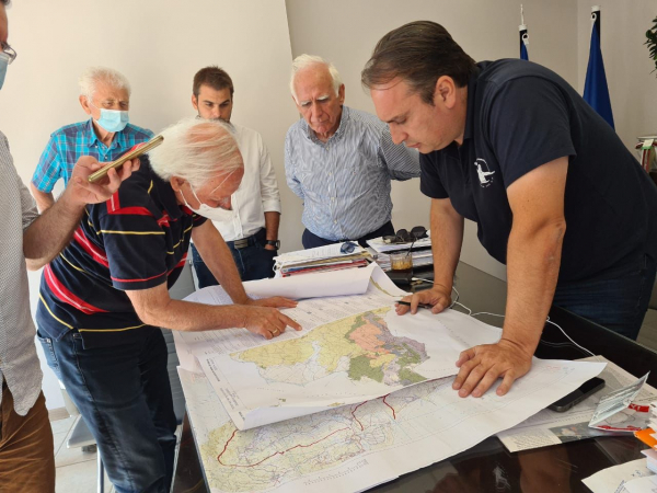 Ξεκίνησαν τα αντιπλημμυρικά σε Εύβοια, Βαρυμπόμπη – Προχωρά η υλοτομία για καθαρισμό των καμένων (εικόνες)