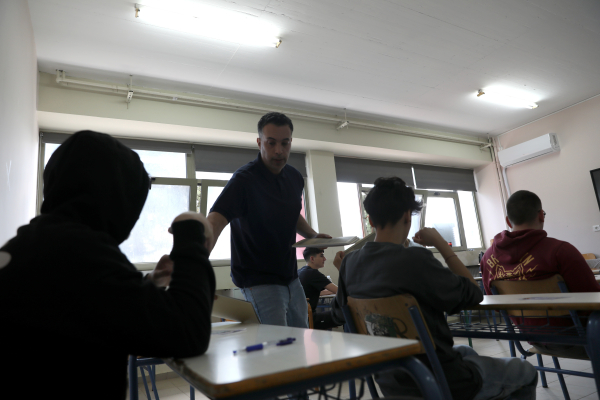 Πανελλήνιες 2026: 68.788 οι φετινοί εισακτέοι - Οι θέσεις ανά τμήμα και σχολή (πίνακας)