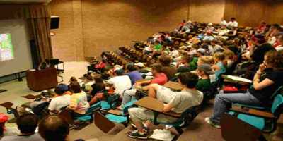 Φοιτητές απομακρύνθηκαν από τις εστίες τους