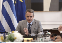 Οι αρρυθμίες και τα λάθη, η πρώτη απομάκρυνση υπουργού και τα αυστηρά μηνύματα Μητσοτάκη