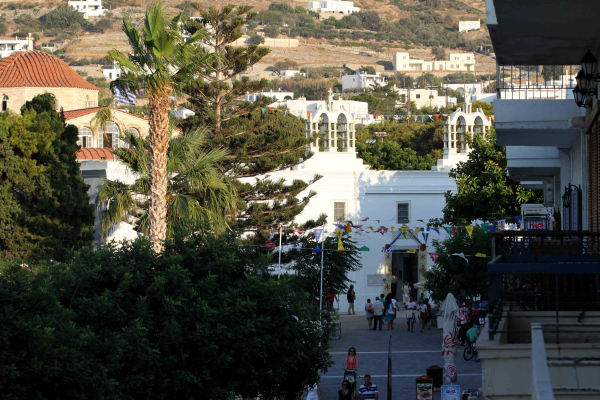 Πάρος: Στην κορυφή των διεθνών ταξιδιωτικών προτιμήσεων και των πολυτελών προορισμών