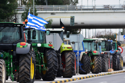 Προς «μετωπική» η κυβέρνηση με τους αγρότες, μετά το «όχι» στην κάθοδο με τρακτέρ στην Αθήνα