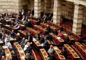 Ρύθμιση για την καταβολή σύνταξης σε οφειλέτες ασφαλιστικών εισφορών ζητούν βουλευτές του ΣΥΡΙΖΑ