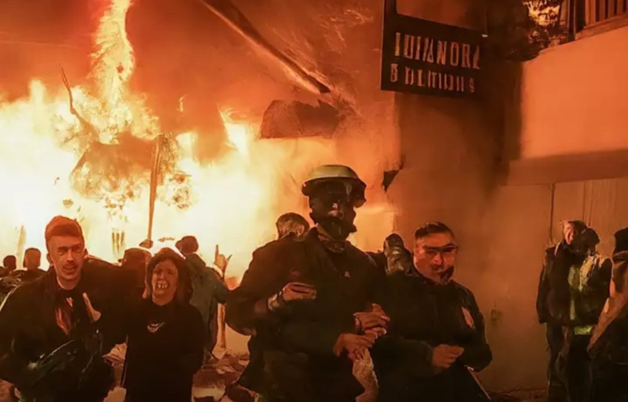 Τραγωδία στη Βόρεια Μακεδονία: Στο Παπανικολάου τρία παιδιά - Τουλάχιστον 59 νεκροί