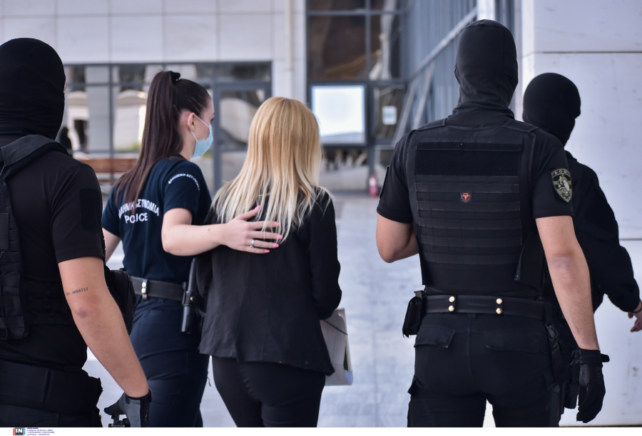 Συνεχίστηκαν οι φωνές και οι ύβρεις στη δίκη Πισπιρίγκου: «Κομπογιαννίτη! Ντροπή σου»