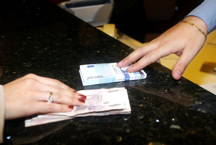 Αυξήθηκαν δάνεια και καταθέσεις τον Ιούλιο 2022 σύμφωνα με την ΤτΕ