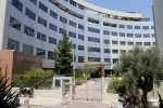 Στάση εργασίας πραγματοποιούν οι δημοσιογράφοι στη Γ. Γ. Ενημέρωσης
