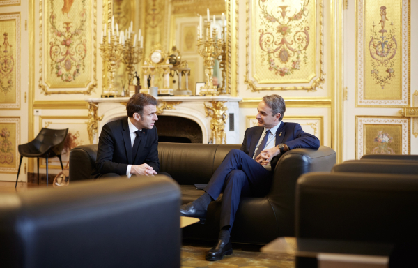 Η Γαλλία, ο Μακρόν και ο... εκλογικός νόμος στην Ελλάδα!